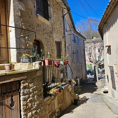 La Petite Maison Céreste Zewnętrze zdjęcie