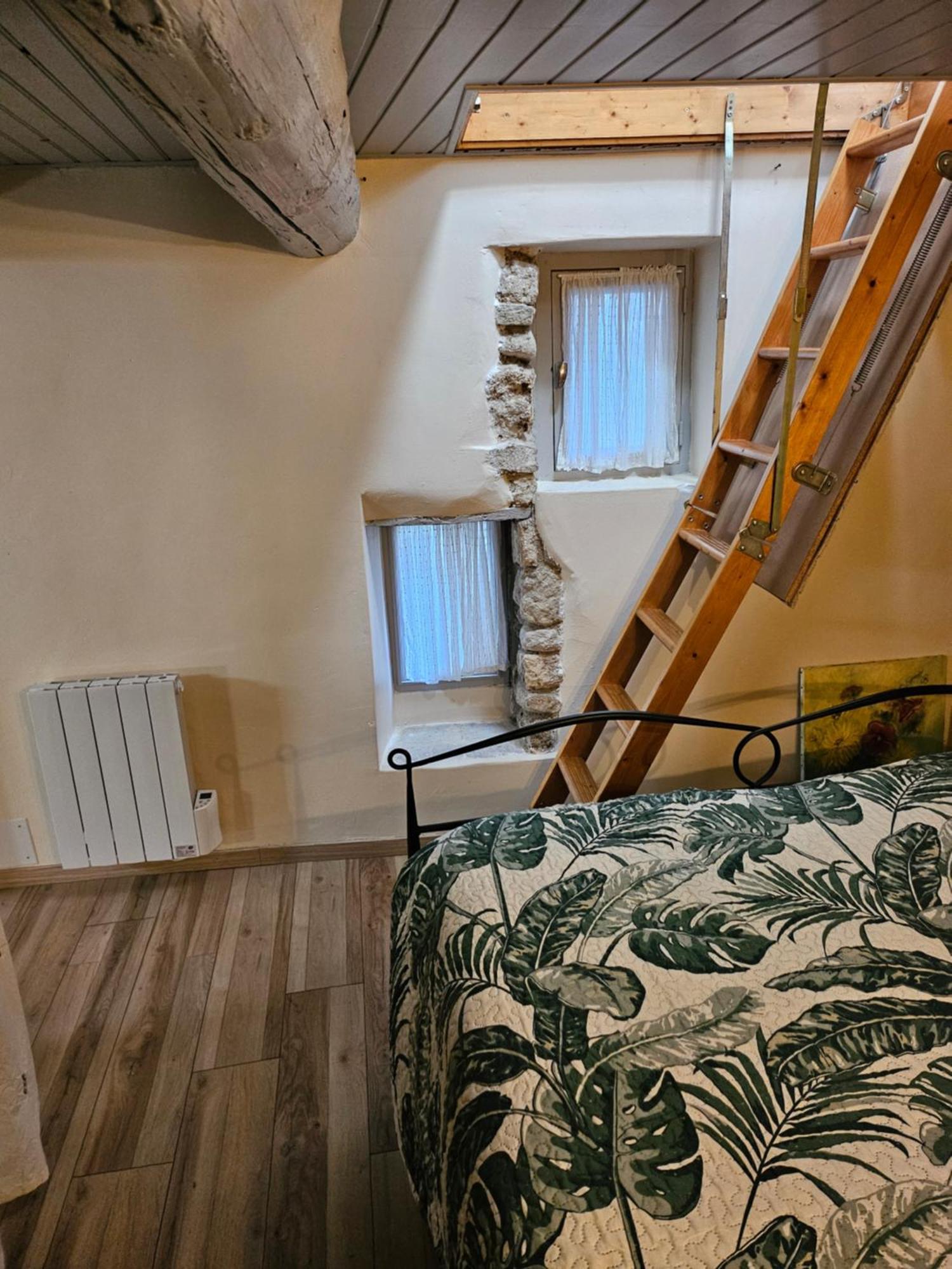 La Petite Maison Céreste Zewnętrze zdjęcie