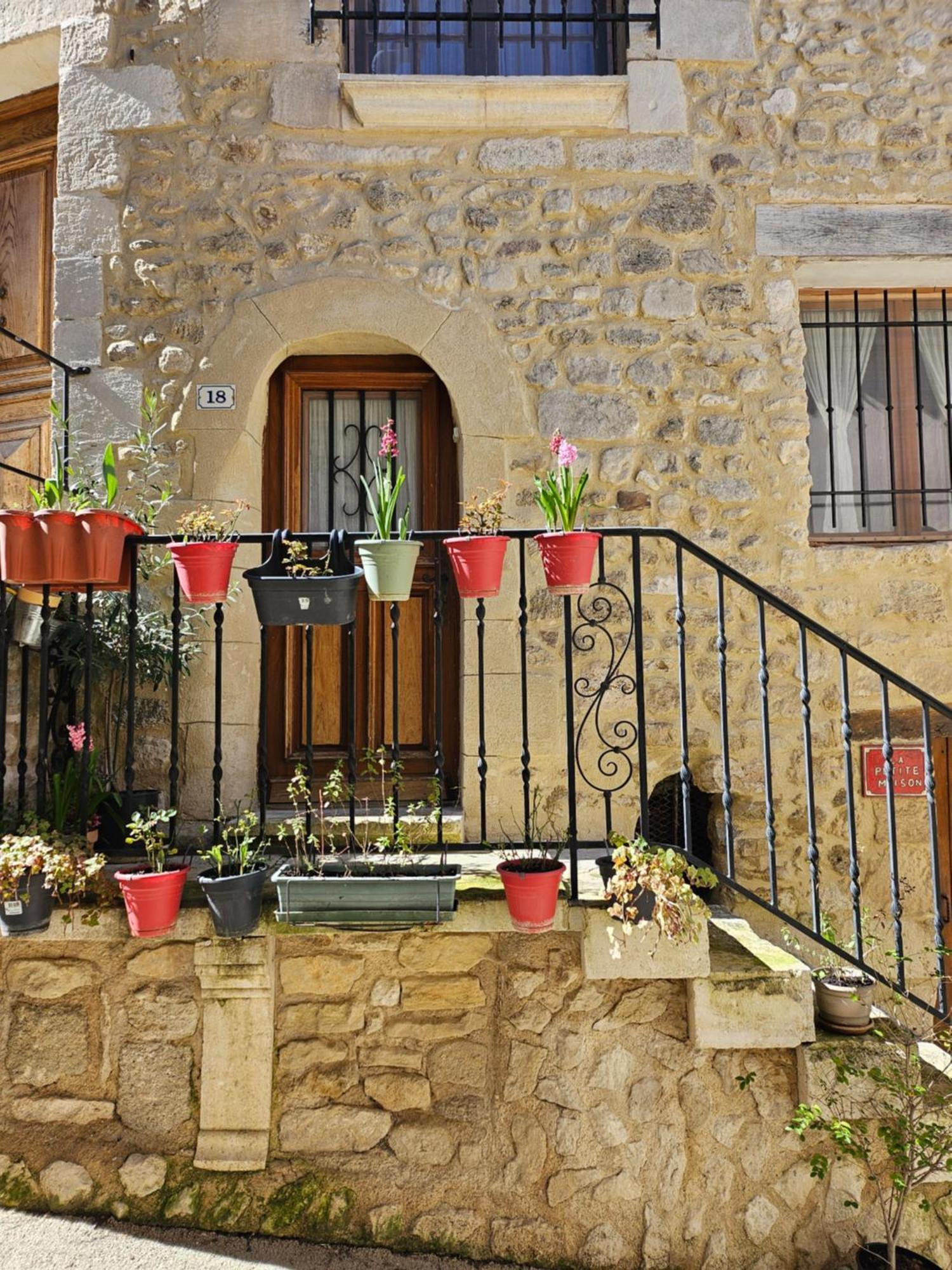 La Petite Maison Céreste Zewnętrze zdjęcie